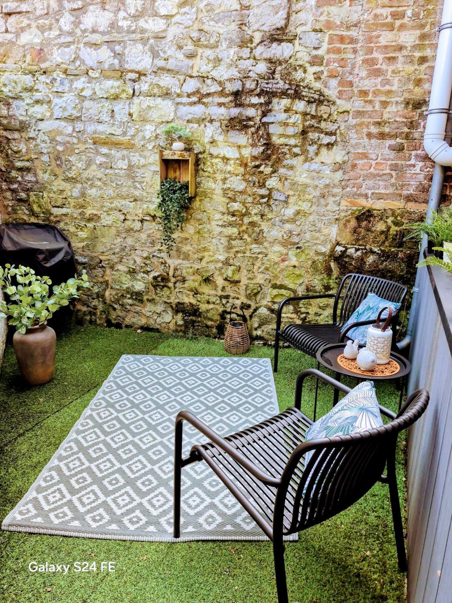 A Deux Patenier De Dinant Exterior foto
